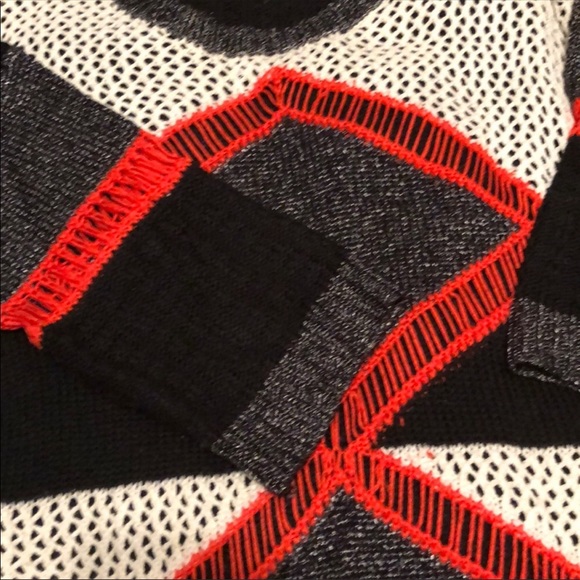 DEX Sweater - Picture 4 of 5